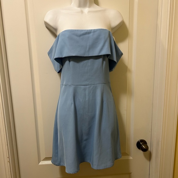 🛍️3/$12 By the way off the shoulder mini dress - Picture 3 of 7